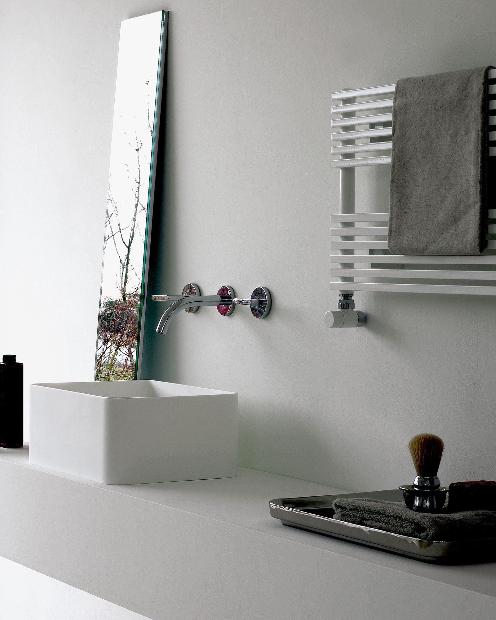Zucchetti - Lab 03, free standing washbasin