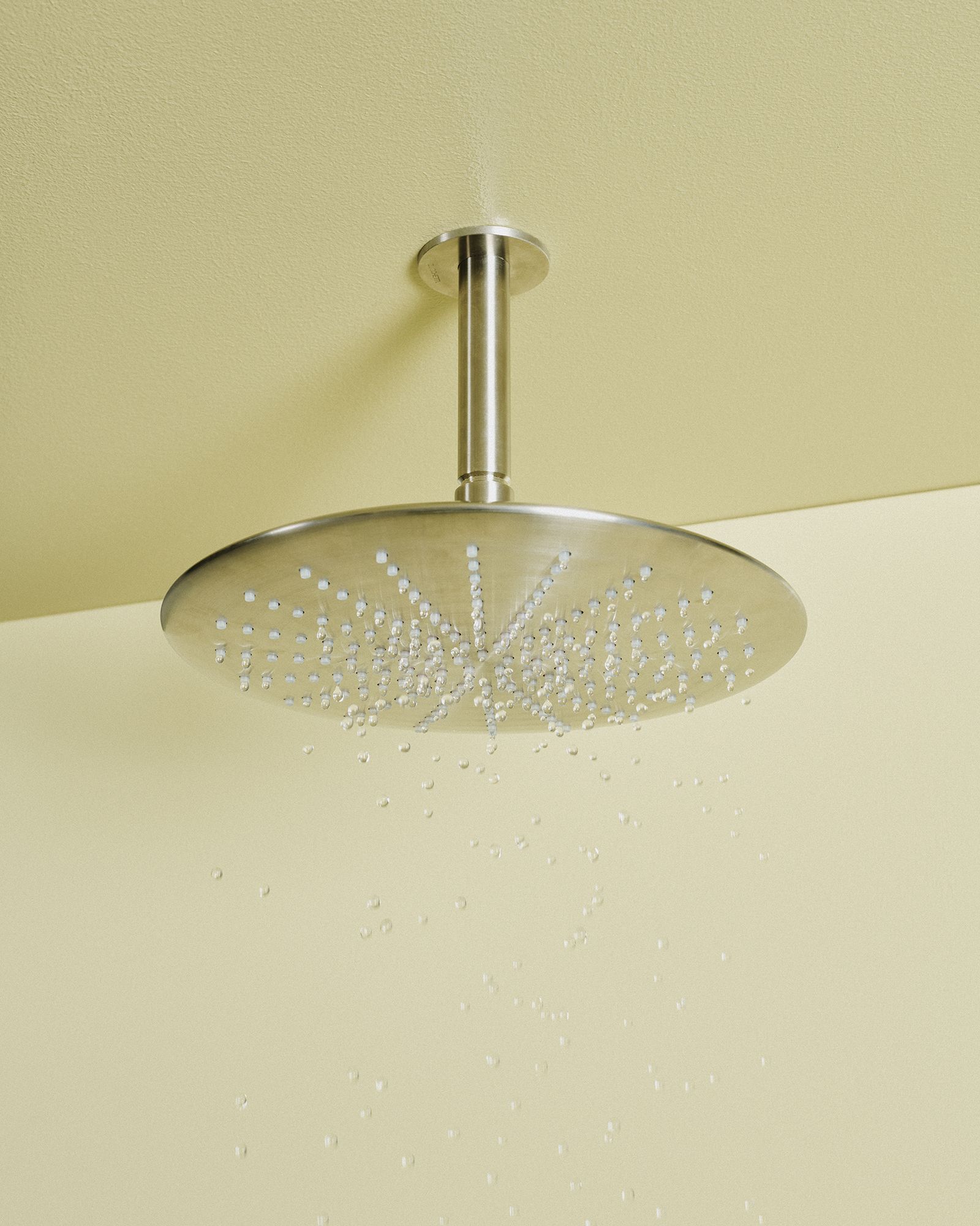 Zucchetti - Wall mounted shower support.