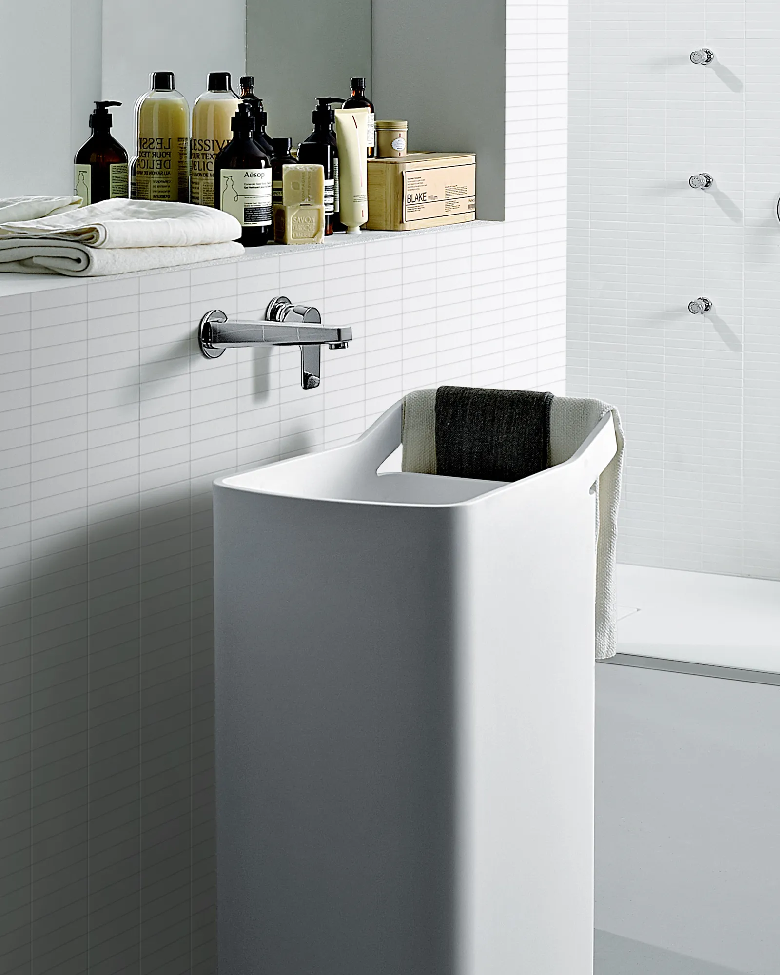 BRICC - At Design Lab × a-rt Zucchetti - Lab 03, free standing washbasin