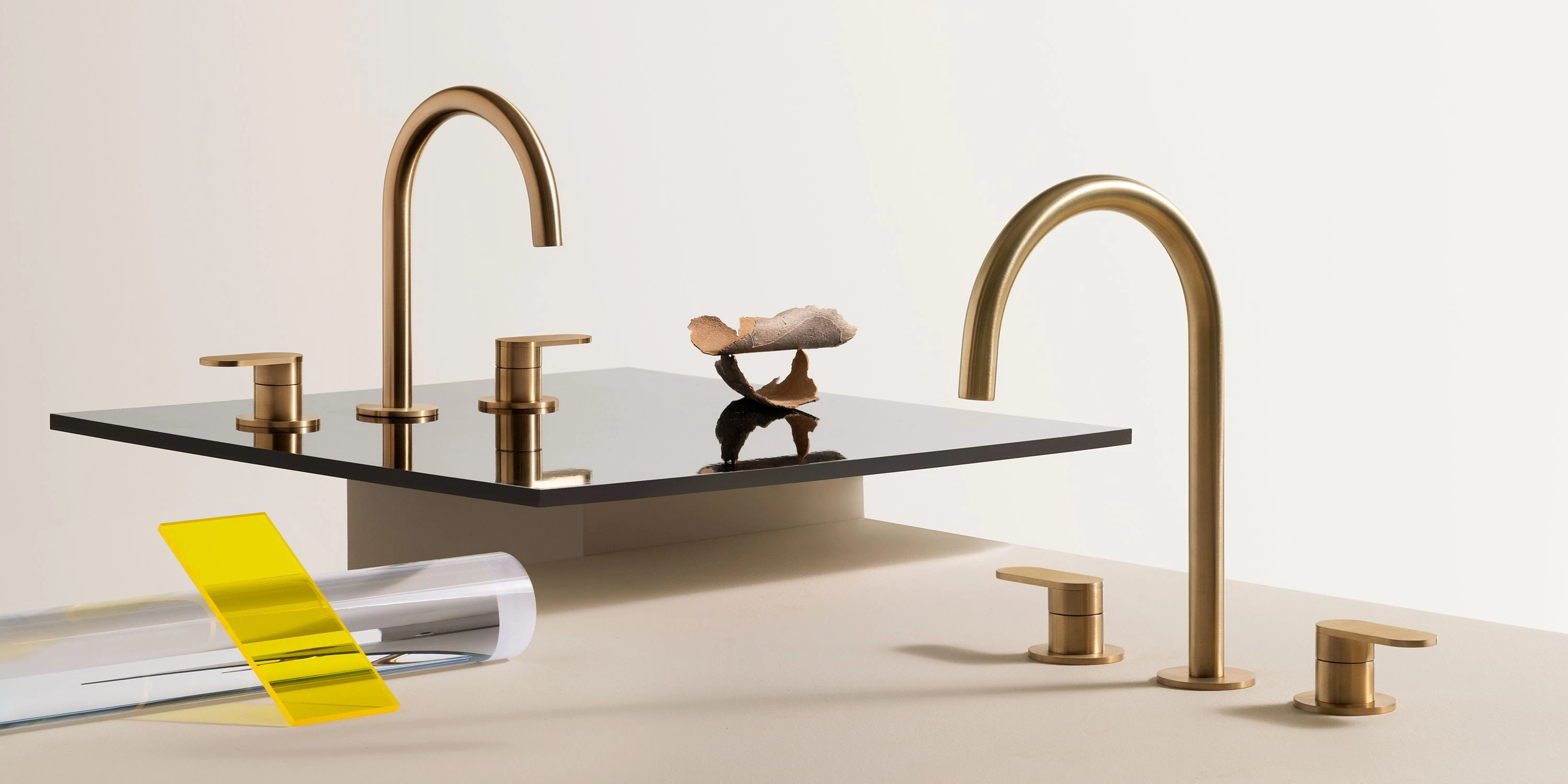 Zucchetti - Built in stop valve.